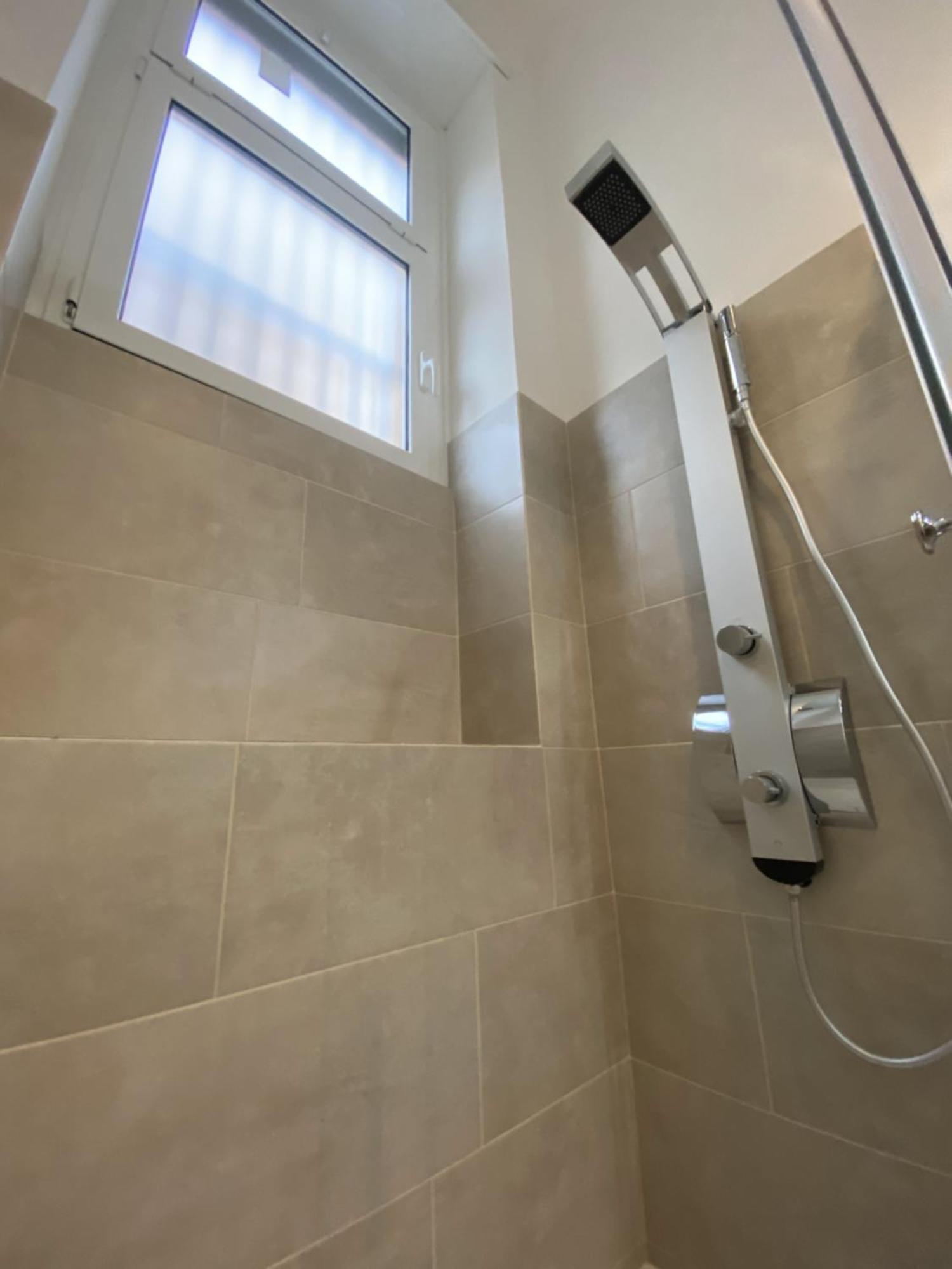 Loft 18a - Casa Con Ingresso Indipendente E Parcheggio Gratuito * Rome
